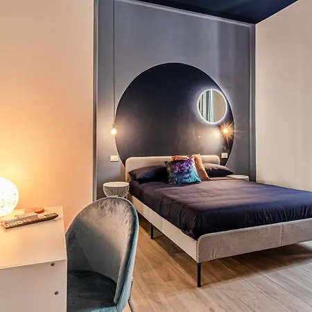 Apartment Moonlight Stylish Central, Hospital & Station